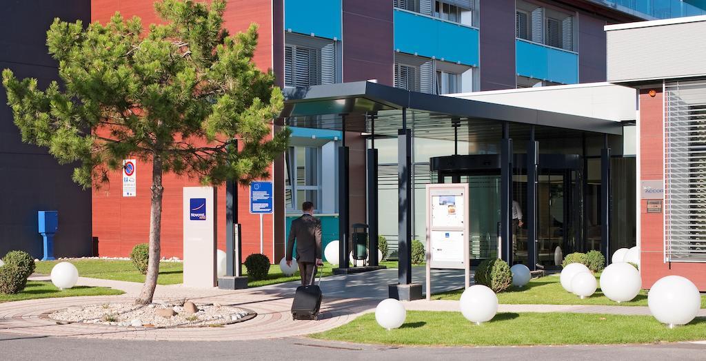Novotel Lausanne Bussigny Crissier Zewnętrze zdjęcie